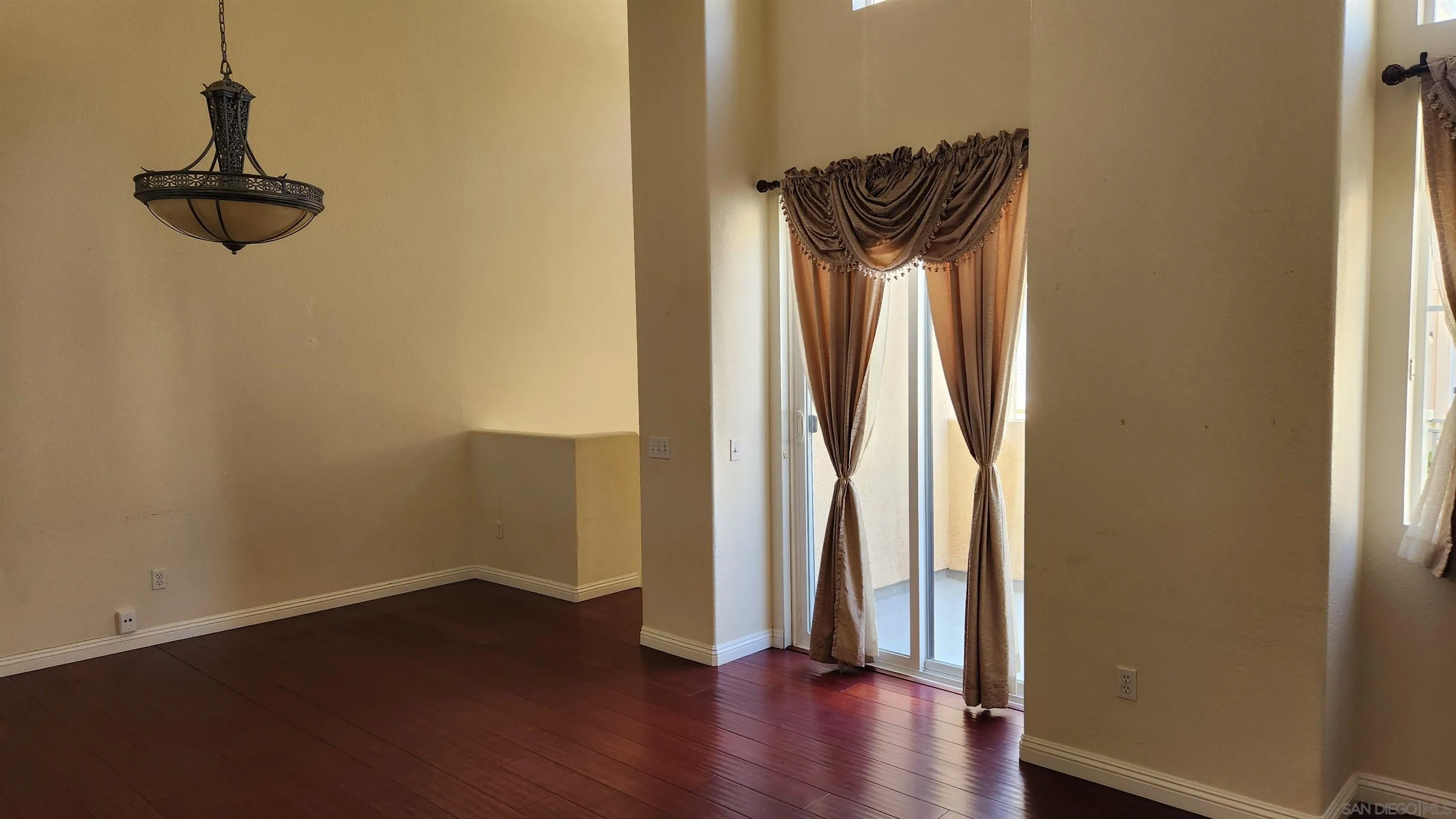 Photo #4: 260009291 Listing: Photo #4