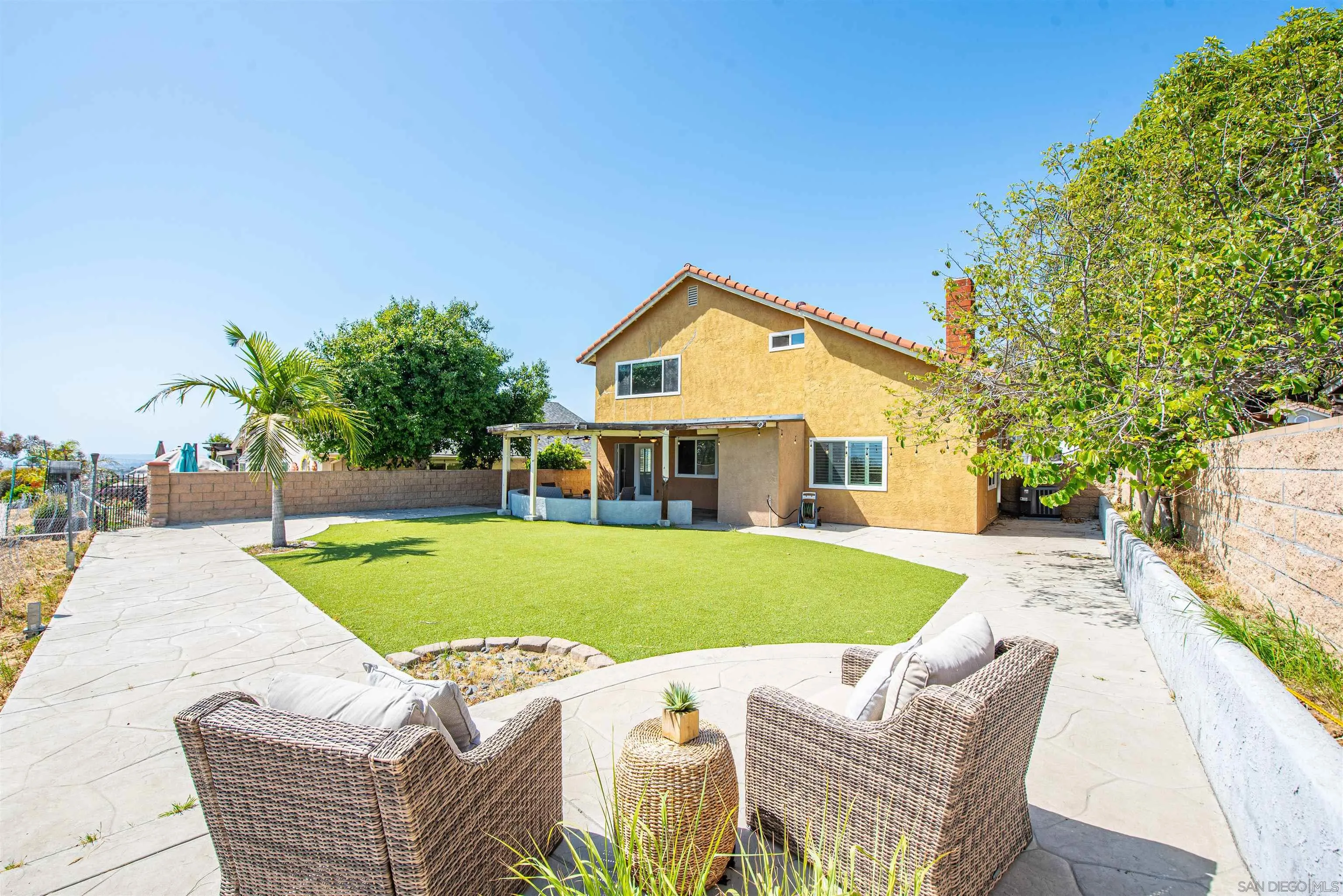 https://cdn.realtyfeed.com/cdn/127/260009292/86d69de164ac14f9402ff3d0b2ec7366.webp