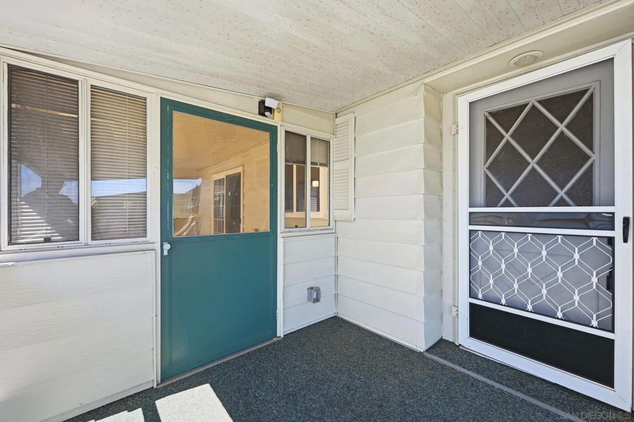 https://cdn.realtyfeed.com/cdn/127/260009305/923e5106fea5e13592e6eafb75e26a0d.webp