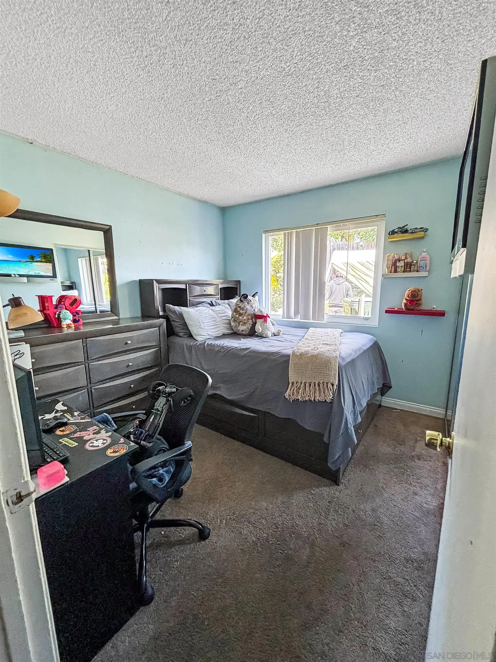 https://cdn.realtyfeed.com/cdn/127/260009306/36a62a3dc5c8734c521960481c69e6c3.webp