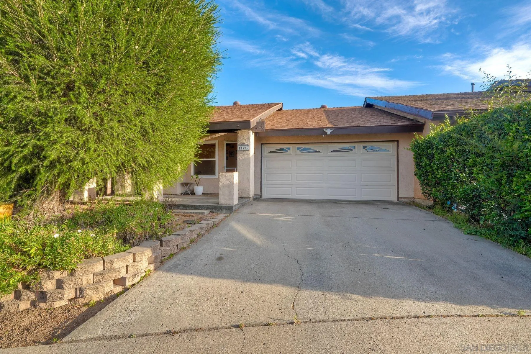 8975 Lawrence Welk Drive UNIT 326, Escondido, CA, 92026