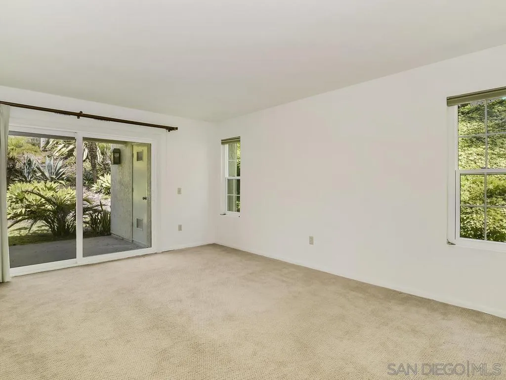 https://cdn.realtyfeed.com/cdn/127/260009309/5ead28b0b3326b71f0d7247a3285fff3.webp