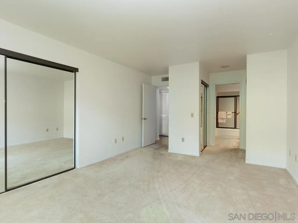 Photo #23: 260009309 Listing: Photo #23