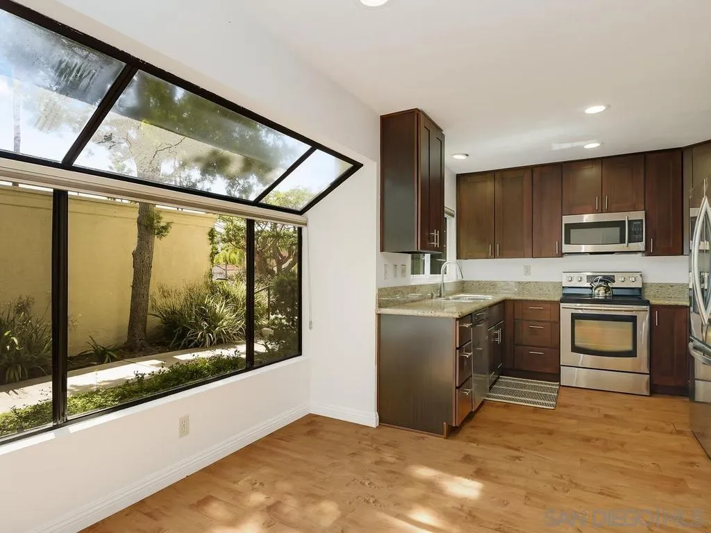 https://cdn.realtyfeed.com/cdn/127/260009309/aec8327ec35e397c1a0ba874289f0a50.webp