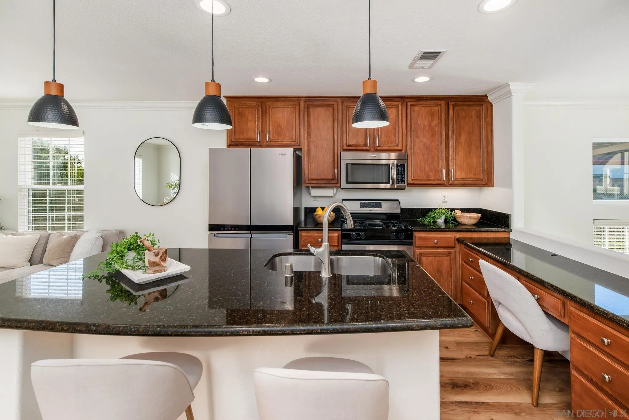 Photo #7: 260009313 Listing: Photo #7