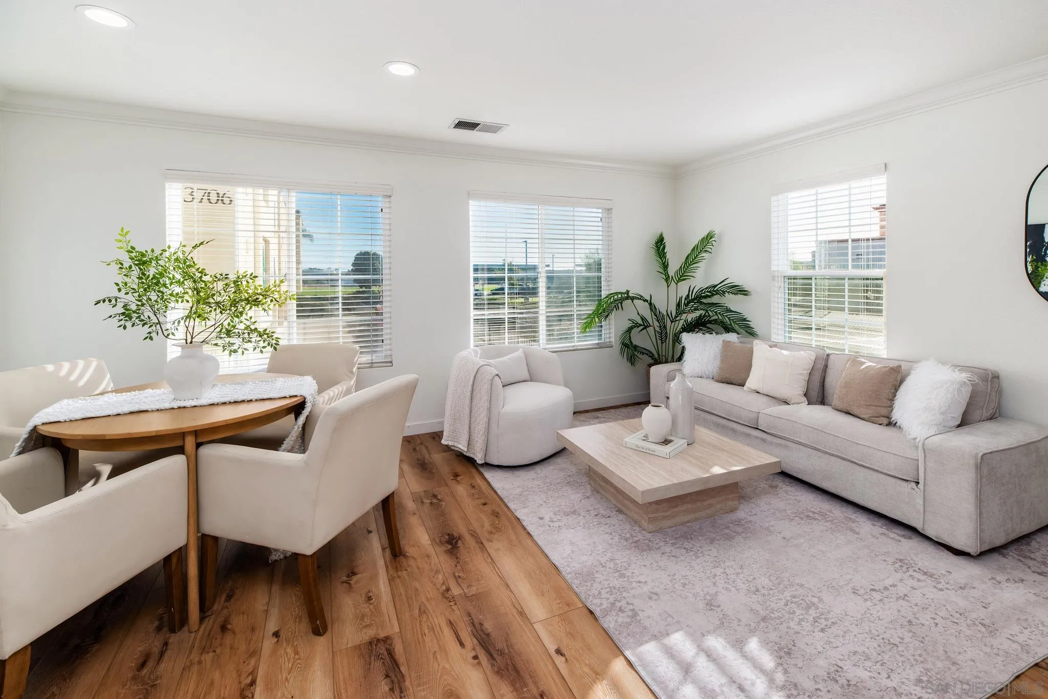 Photo #12: 260009313 Listing: Photo #12