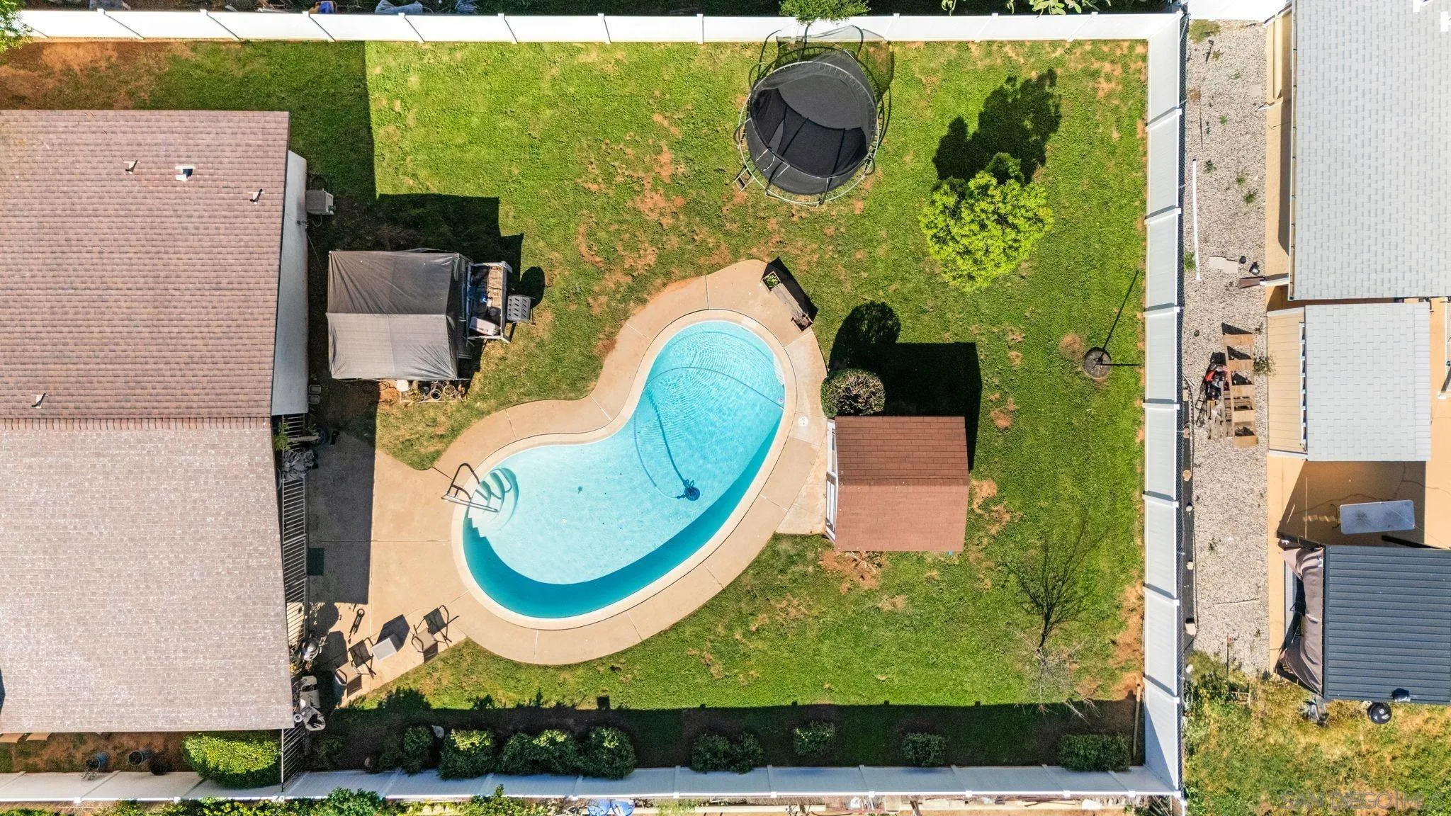 https://cdn.realtyfeed.com/cdn/127/260009323/1d51361bef0fce939243e9671b2d3d22.webp