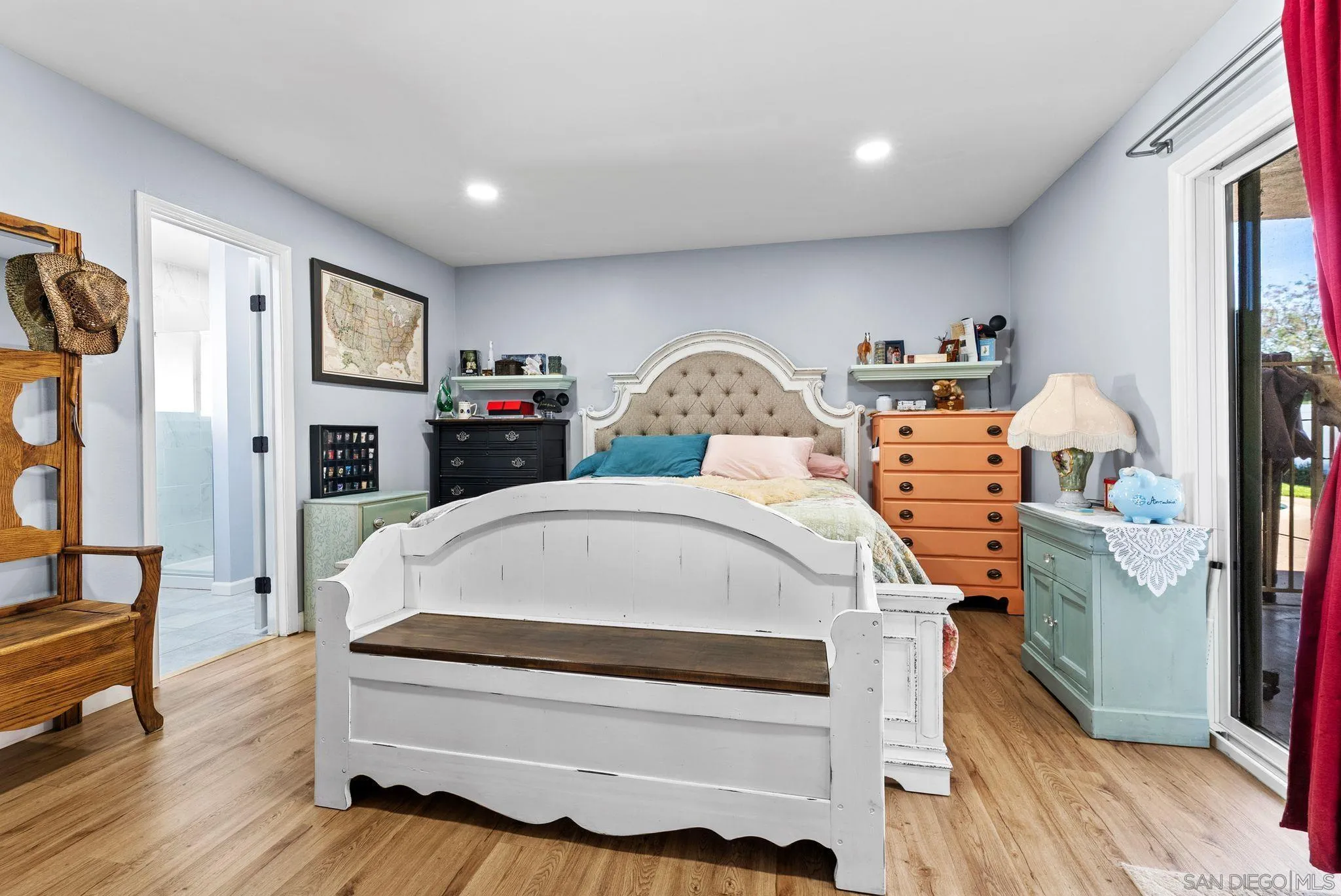 https://cdn.realtyfeed.com/cdn/127/260009323/76453328b5184fc0e6c85a6d32dce924.webp
