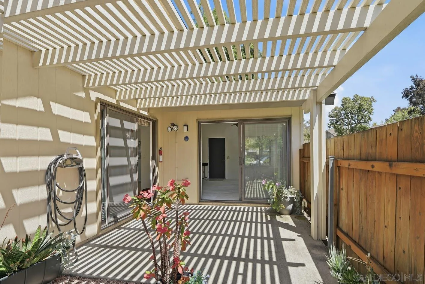https://cdn.realtyfeed.com/cdn/127/260009326/05f60789e4c666d0cbd5e741338cfbff.webp