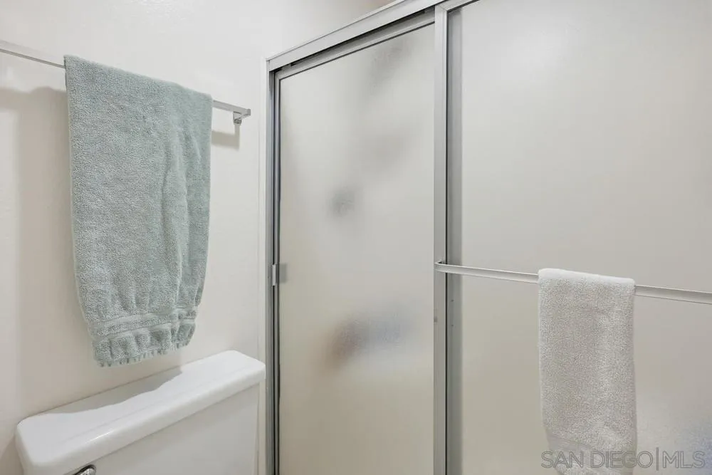 Photo #19: 260009330 Listing: Photo #19