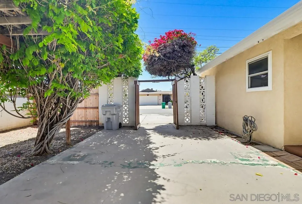 https://cdn.realtyfeed.com/cdn/127/260009332/2bab9390177795f4c9f7311a1fcc932d.webp