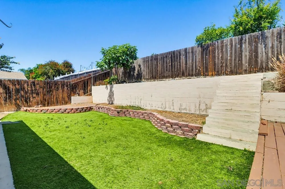 https://cdn.realtyfeed.com/cdn/127/260009332/82b215779a2910a81de13fbf4f25a4a8.webp