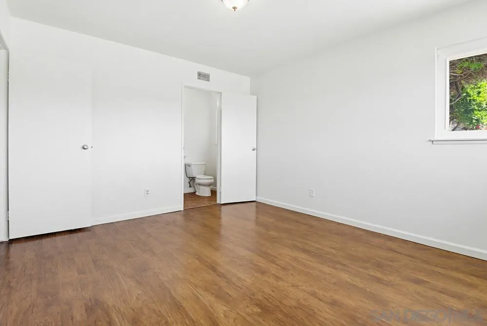 https://cdn.realtyfeed.com/cdn/127/260009332/e40c6351fd889197c48e9398c84dcab7.webp