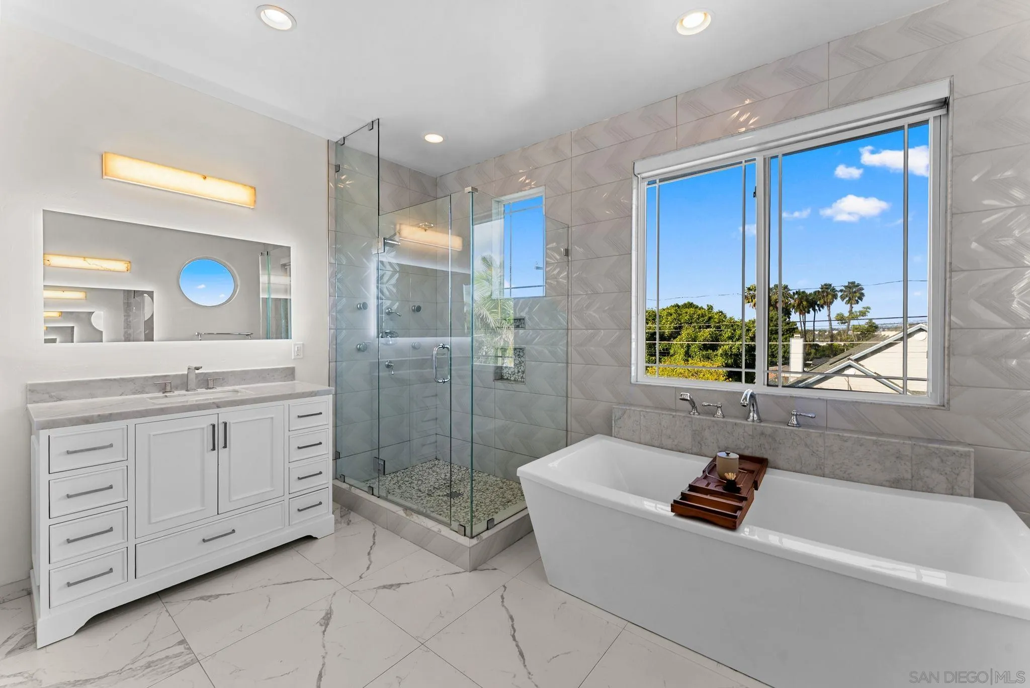 https://cdn.realtyfeed.com/cdn/127/260009334/1b04accf61b7b9435a510757957aef15.webp