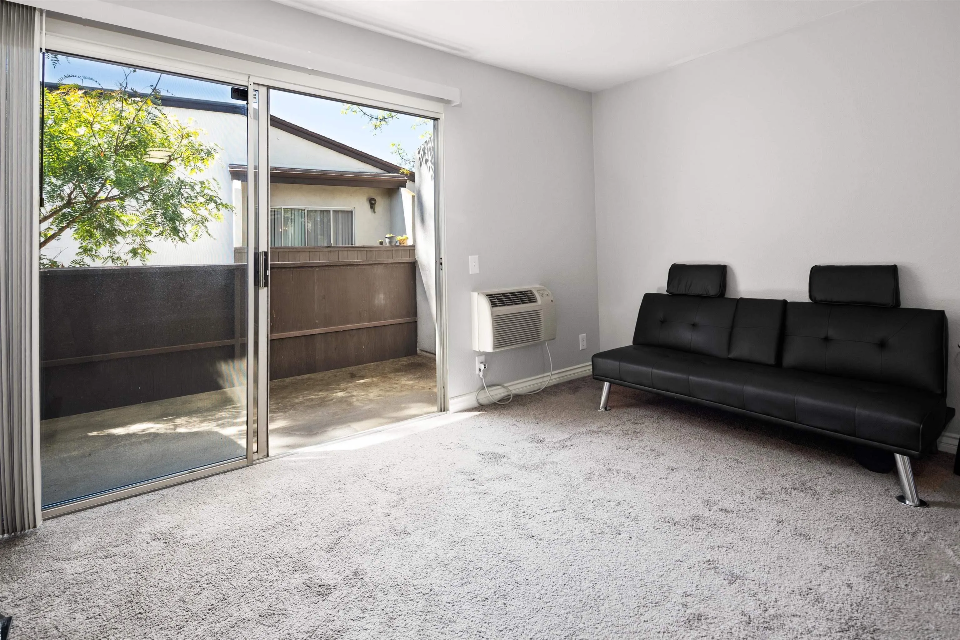 Photo #11: 260009338 Listing: Photo #11