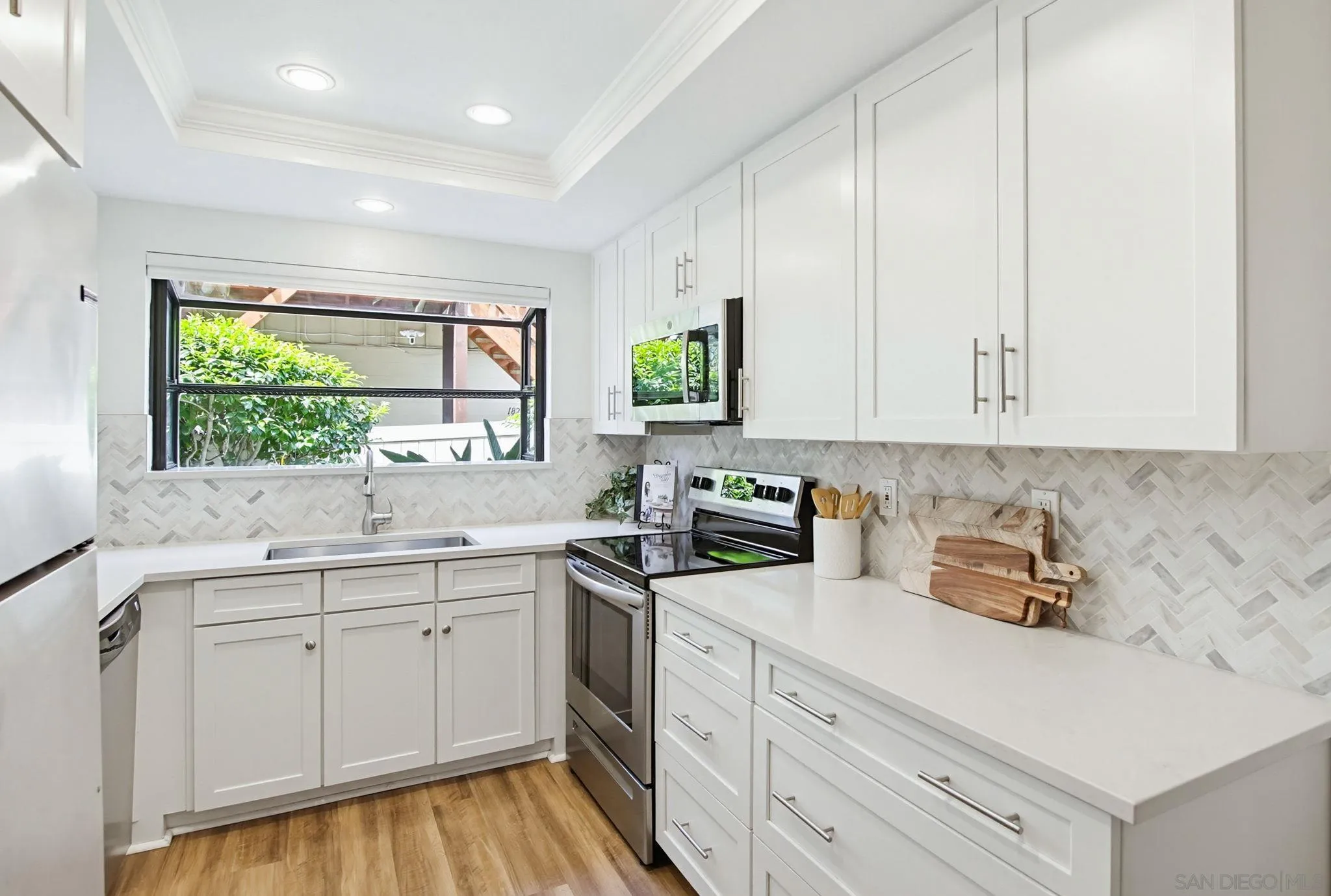 https://cdn.realtyfeed.com/cdn/127/260009340/1ded2313ea897e1048d9a0c75a8f4d85.webp