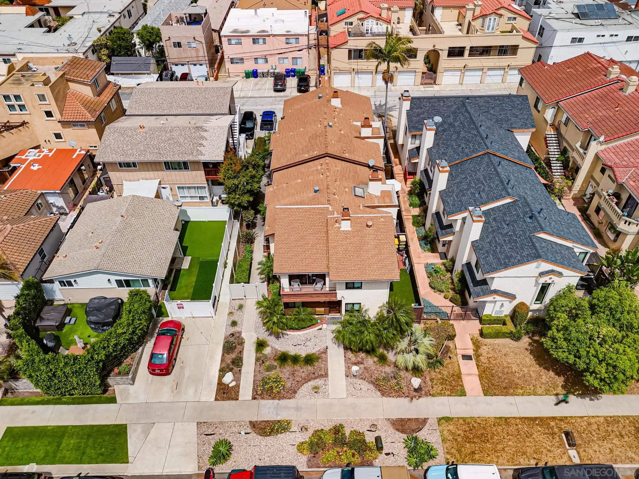 https://cdn.realtyfeed.com/cdn/127/260009340/47e4ed1ea9d50a125b64621dc6f07424.webp