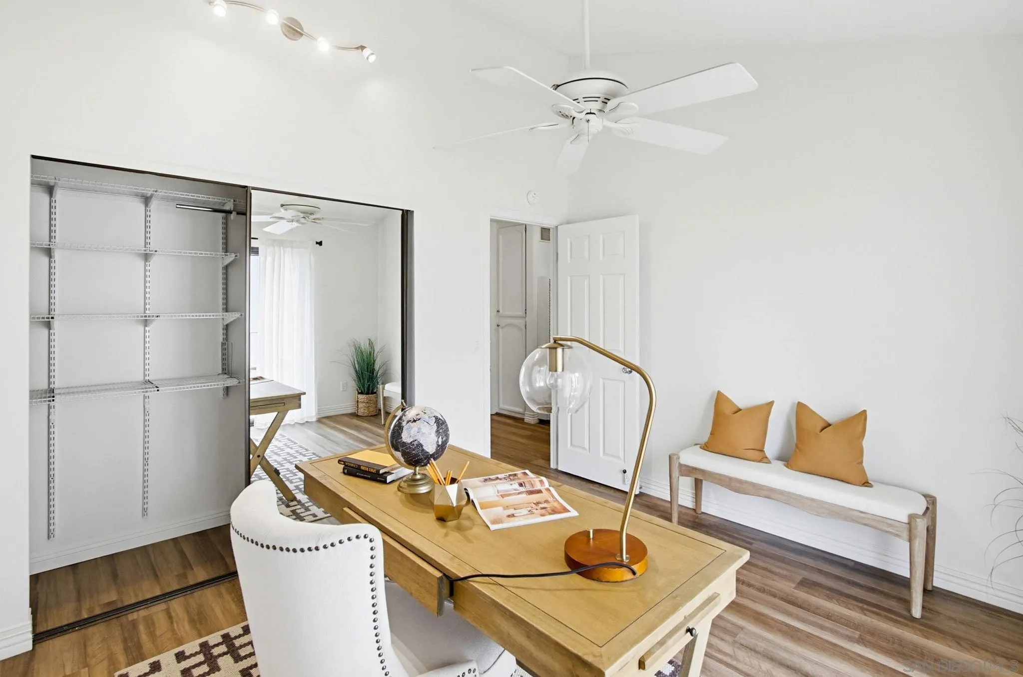 https://cdn.realtyfeed.com/cdn/127/260009340/7a477267431af2e24048696ea9400eeb.webp