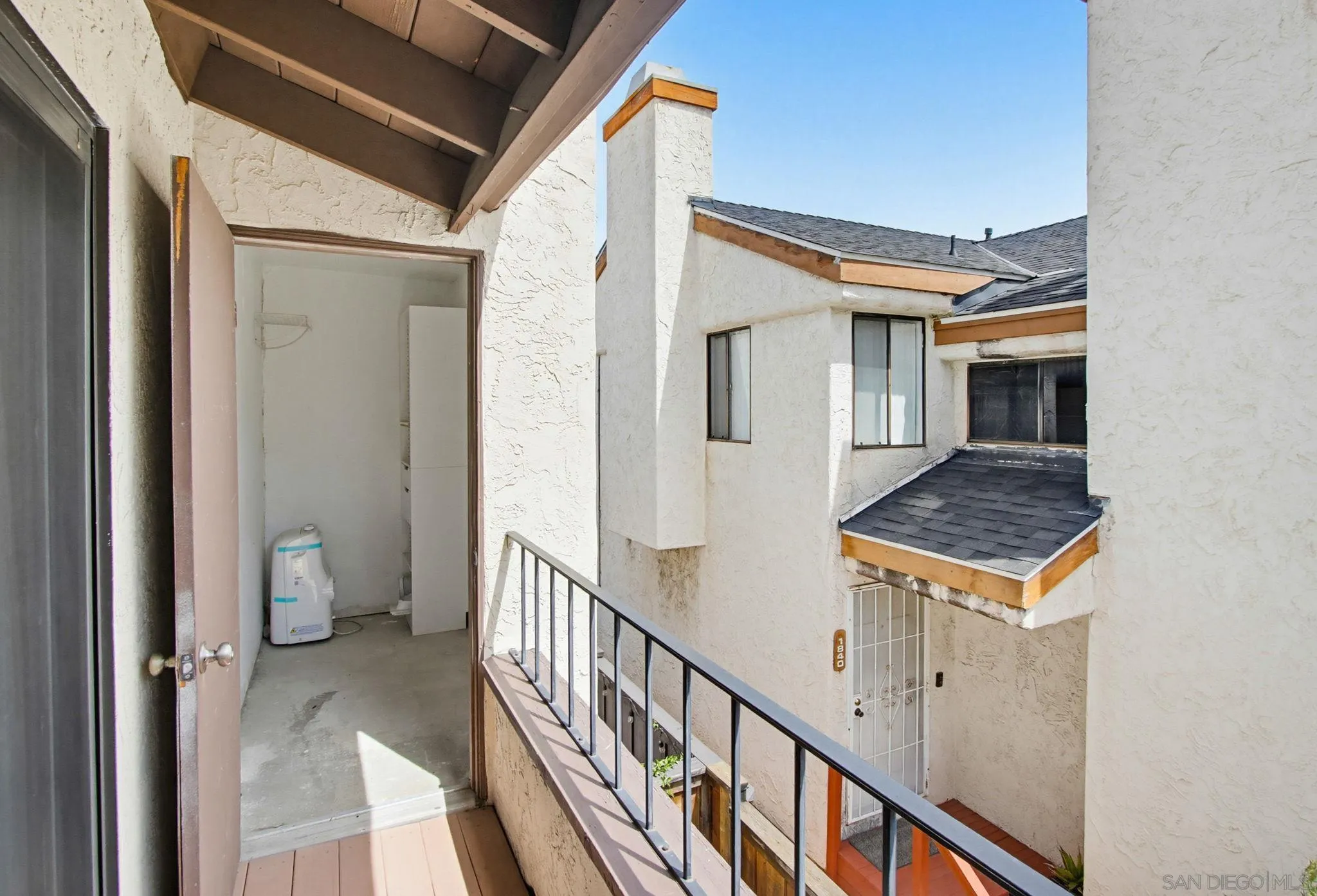 https://cdn.realtyfeed.com/cdn/127/260009340/b93ef852c6e73569f11b1dd52b097ff1.webp