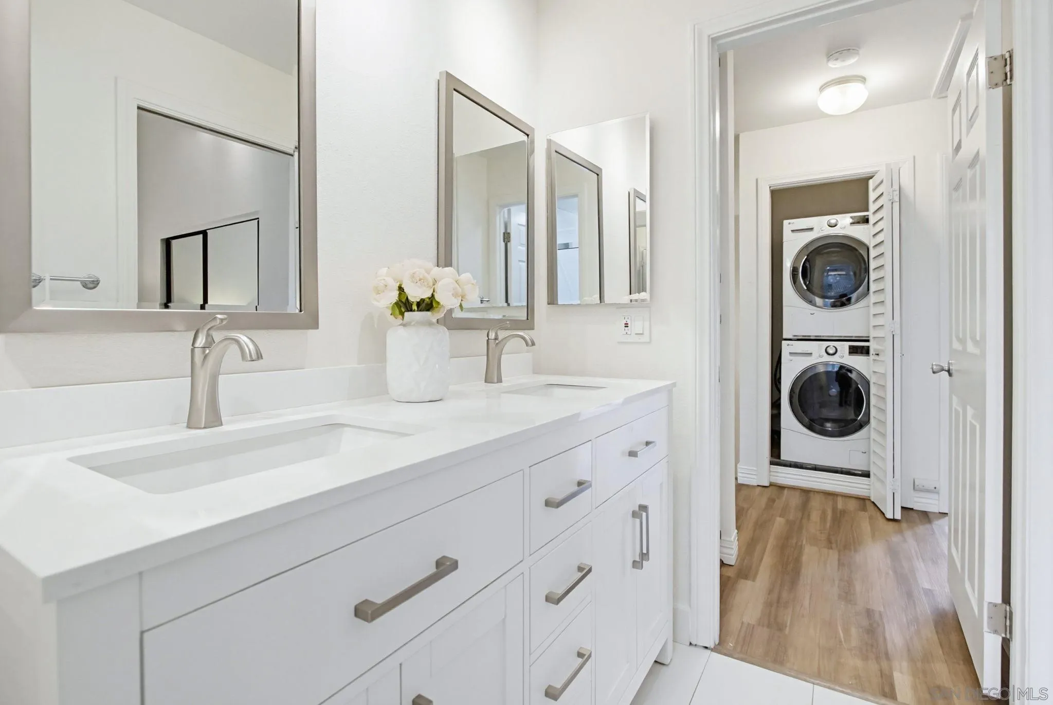 https://cdn.realtyfeed.com/cdn/127/260009340/c03b1416019a98fa0e1813a0c65edc5b.webp