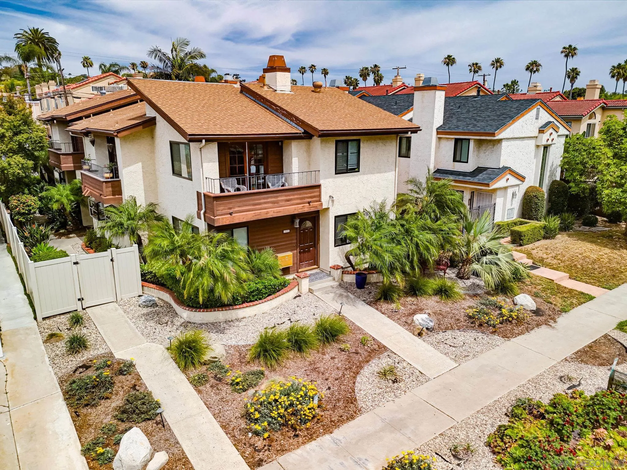 https://cdn.realtyfeed.com/cdn/127/260009340/e1e956f686fa2323c404a766c7b54196.webp
