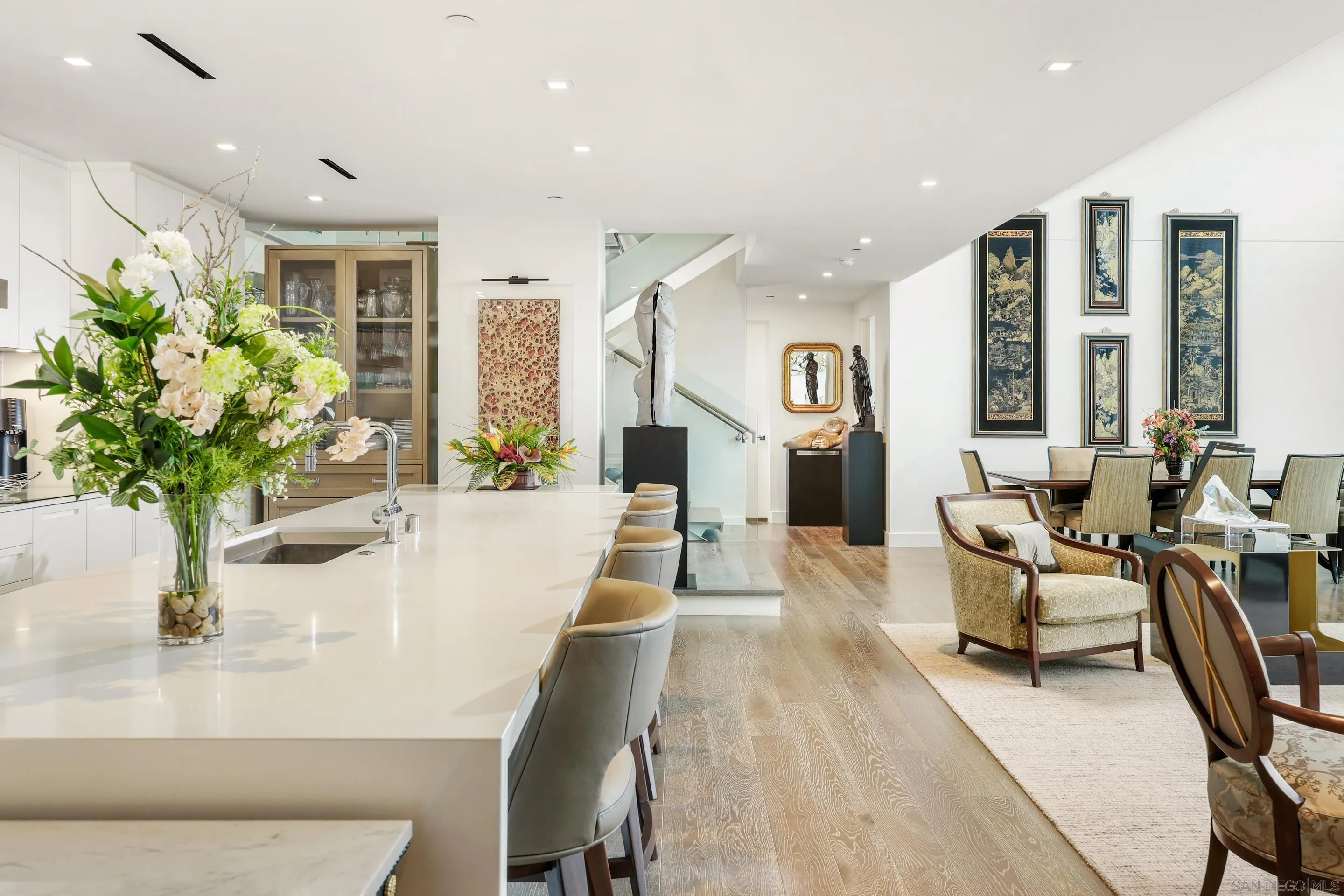 Photo #6: 260009350 Listing: Photo #6