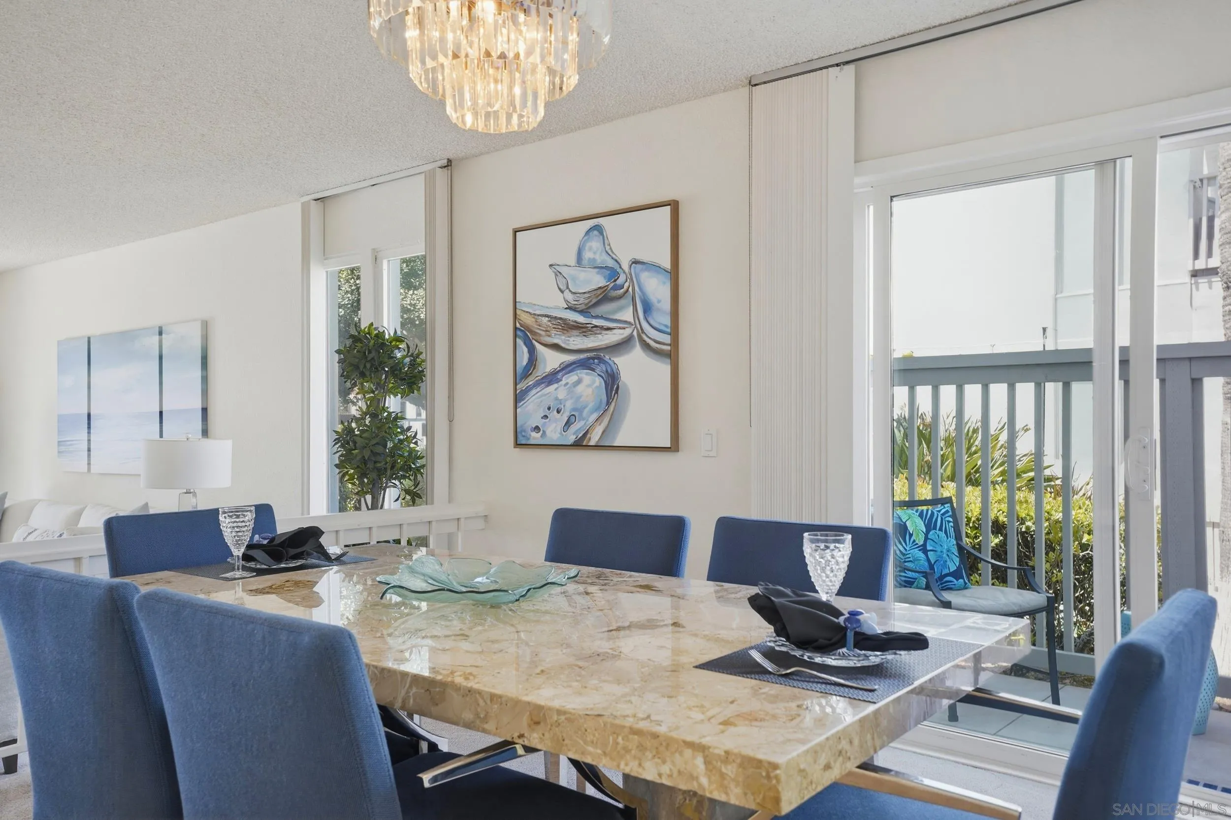 https://cdn.realtyfeed.com/cdn/127/260009354/1ef6e00d77fc9a6953d21abaac1f33b7.webp