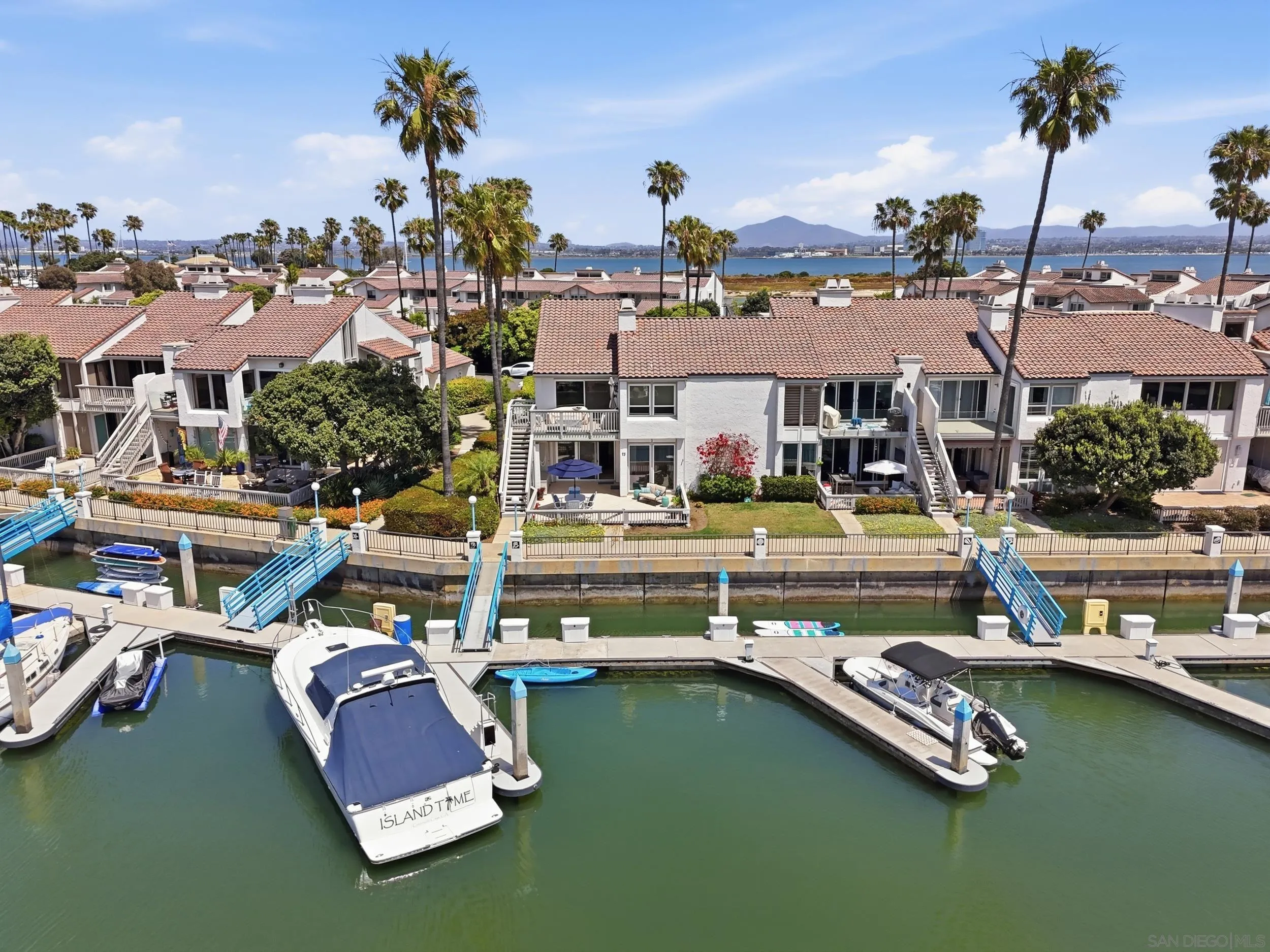 https://cdn.realtyfeed.com/cdn/127/260009354/be10d519d1cb0fc70cdb0a1e18f94cae.webp