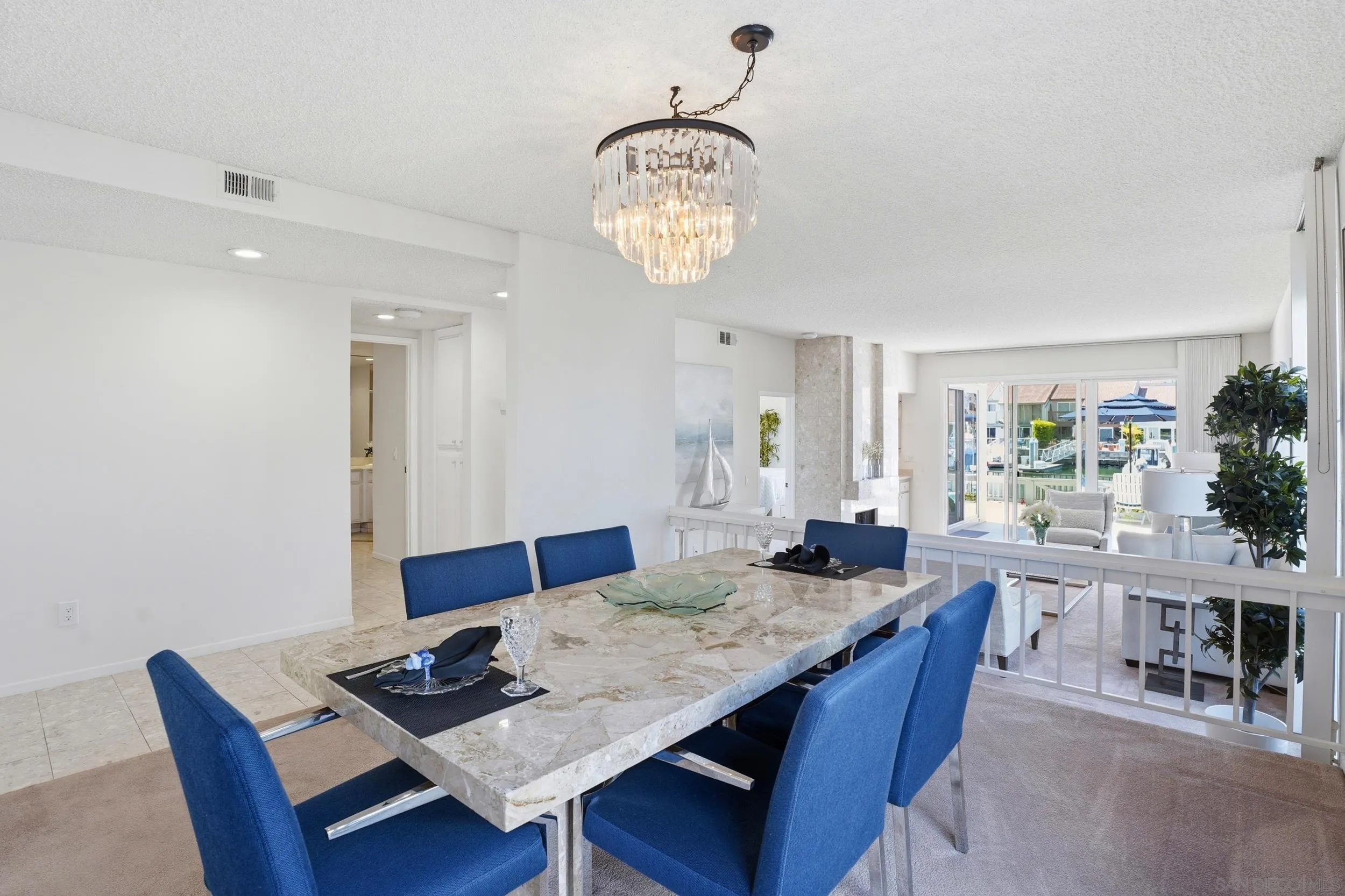 Photo #8: 260009354 Listing: Photo #8