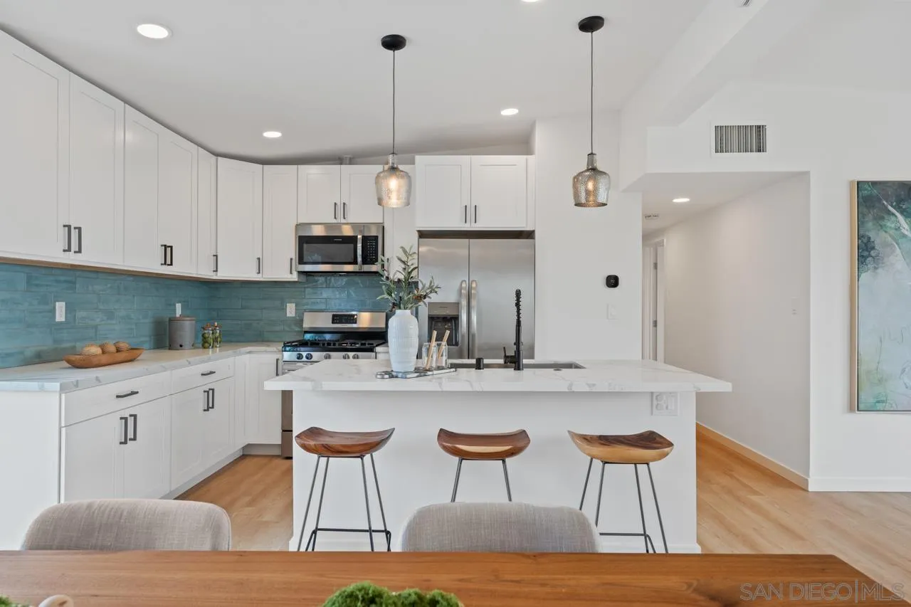 https://cdn.realtyfeed.com/cdn/127/260009361/7a8a54b39d1950c7b5e9b19fee174ce0.webp