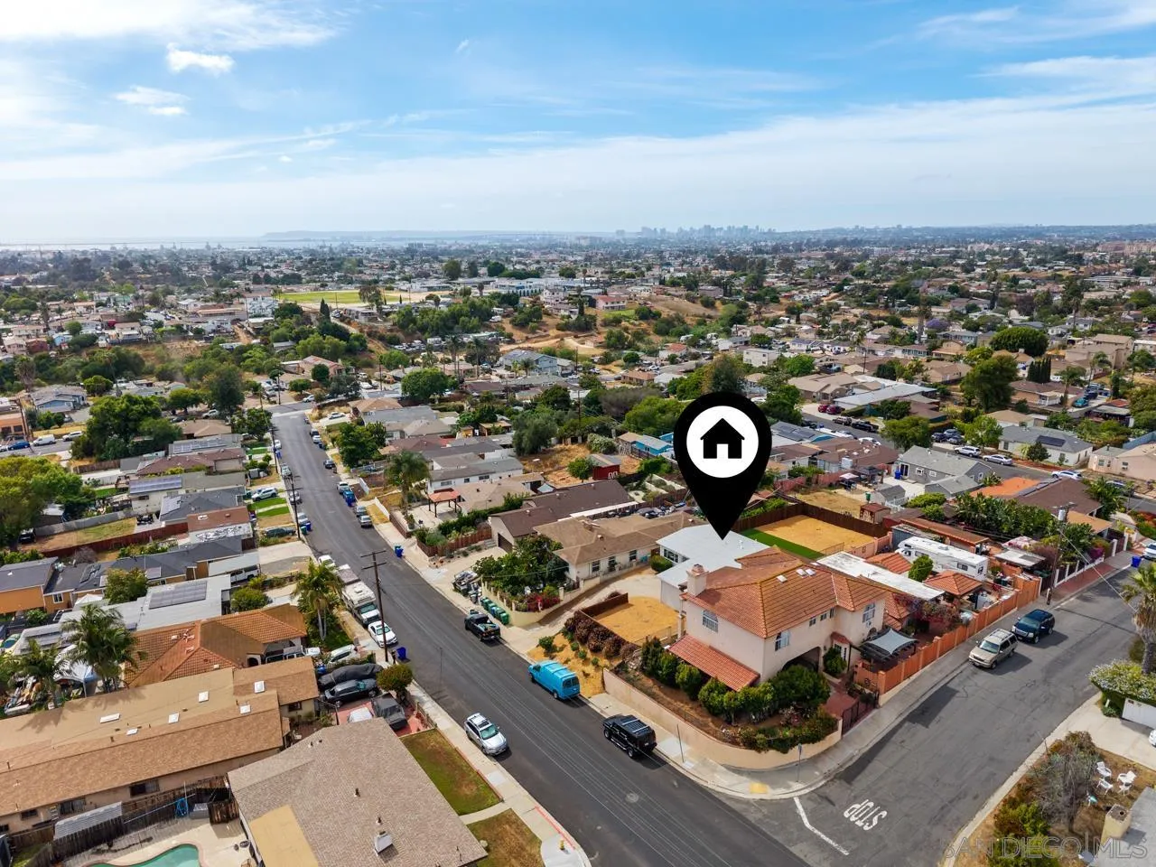 https://cdn.realtyfeed.com/cdn/127/260009361/7e0c657de32a33076495ce633eb1ef68.webp