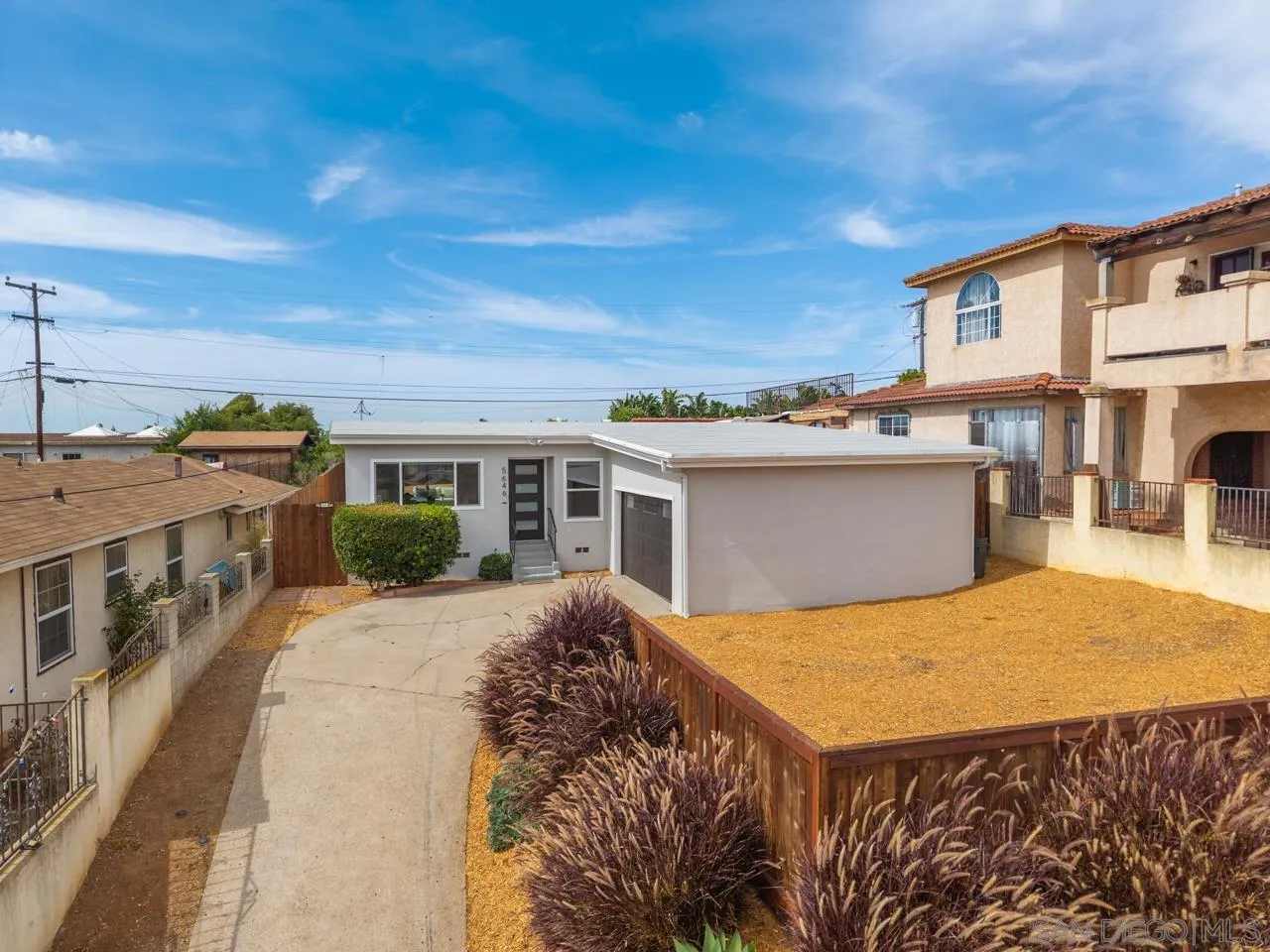 https://cdn.realtyfeed.com/cdn/127/260009361/b4772ea0971543dc348b64c4f937643e.webp