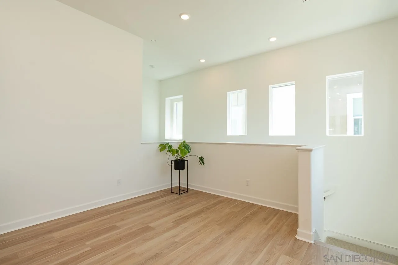 Photo #6: 260009363 Listing: Photo #6