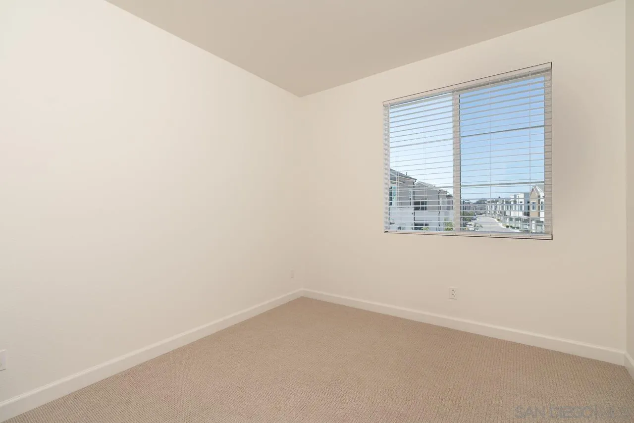 Photo #11: 260009363 Listing: Photo #11