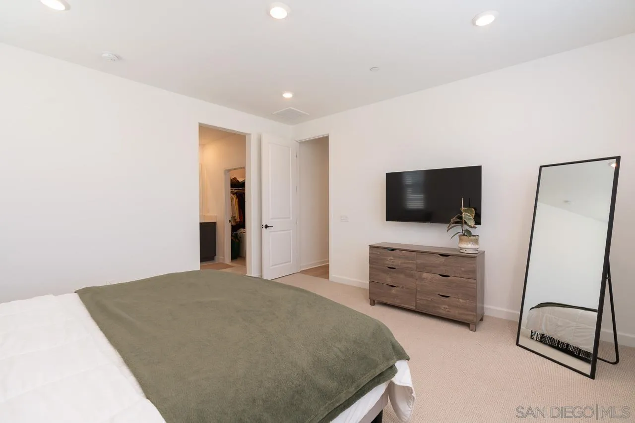 Photo #17: 260009363 Listing: Photo #17
