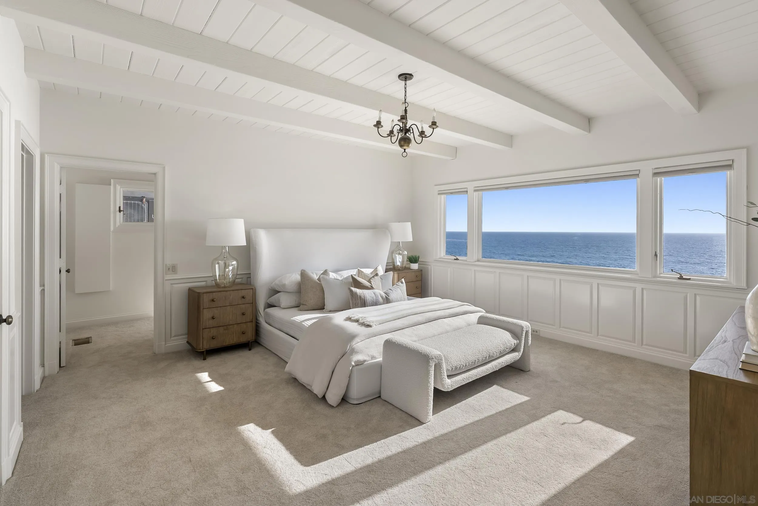 https://cdn.realtyfeed.com/cdn/127/260009364/1258c688619f38cc3ef1bd607a54eefe.webp