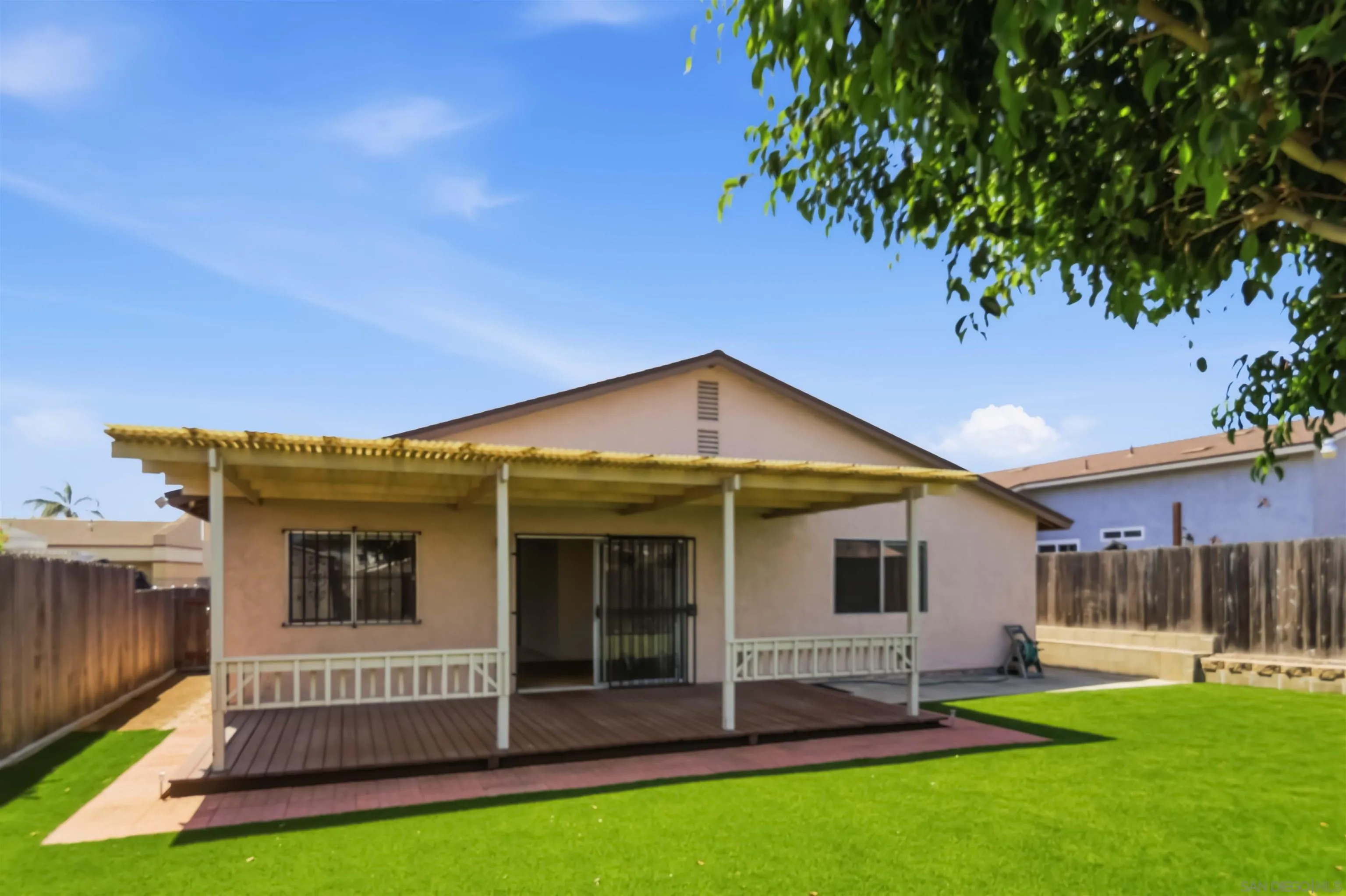 https://cdn.realtyfeed.com/cdn/127/260009367/6571c6909178da0babf4d6197525240e.webp