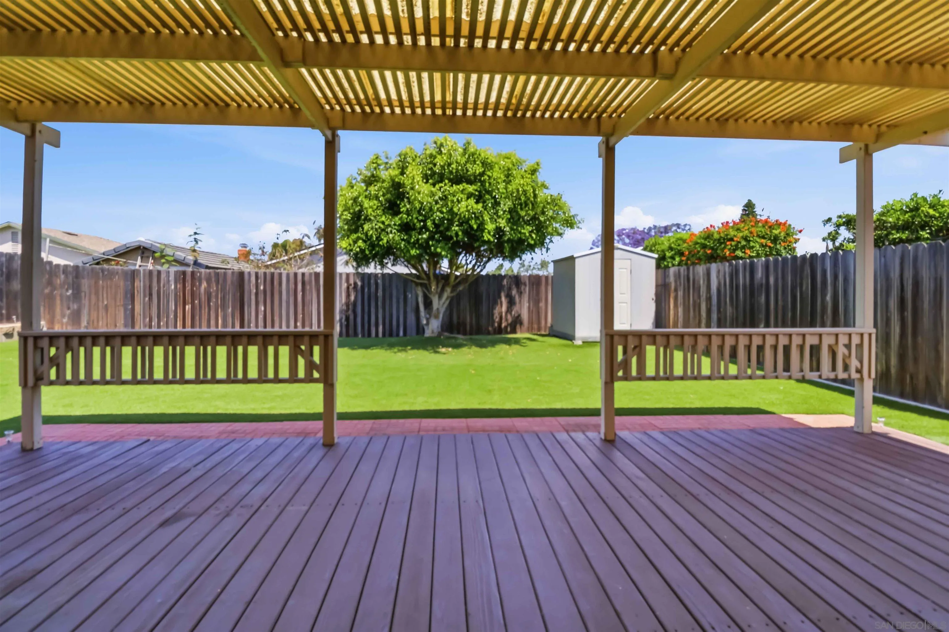 https://cdn.realtyfeed.com/cdn/127/260009367/895c7061da90743bd34f363af4be814a.webp
