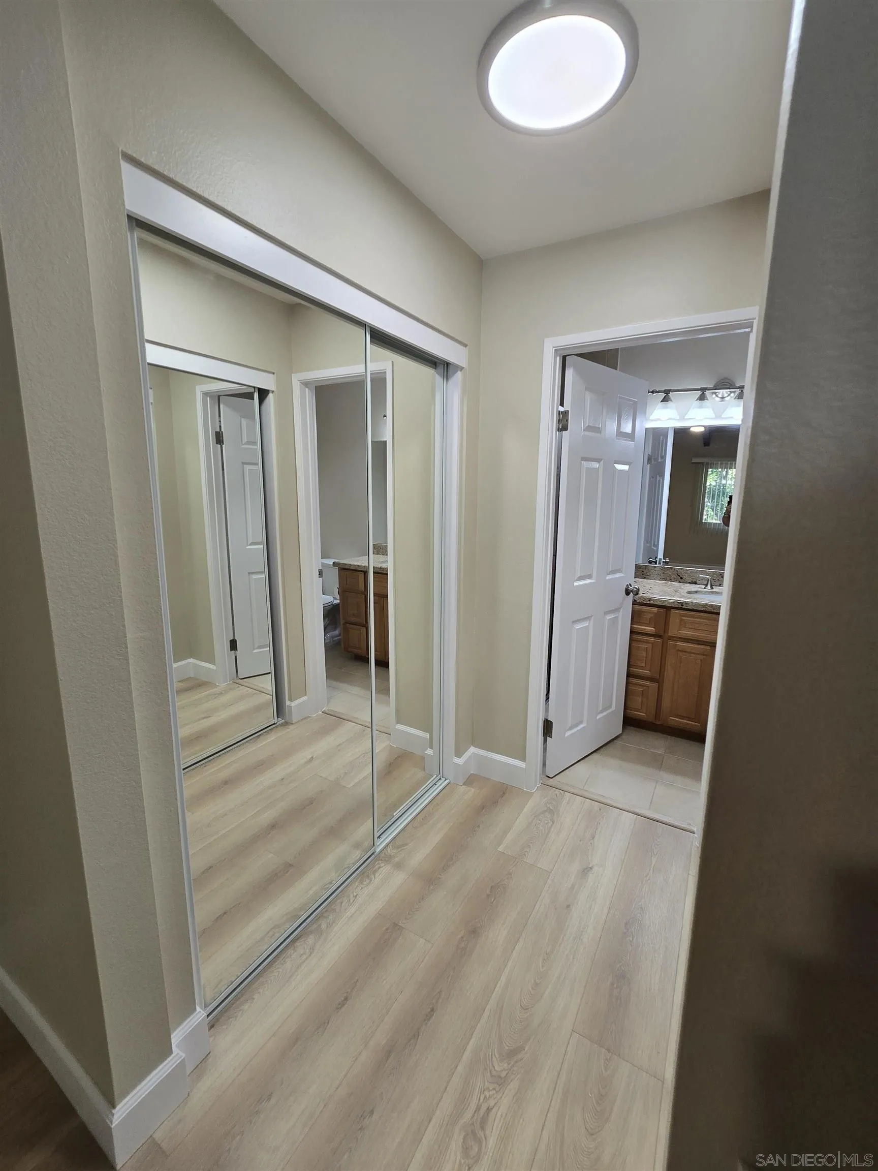 https://cdn.realtyfeed.com/cdn/127/260009368/419f8ec1dc6004afcf67417a48c1bc76.webp