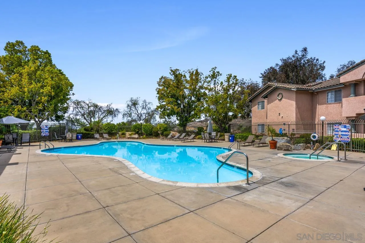 Photo #48: 260009369 Listing: Photo #48