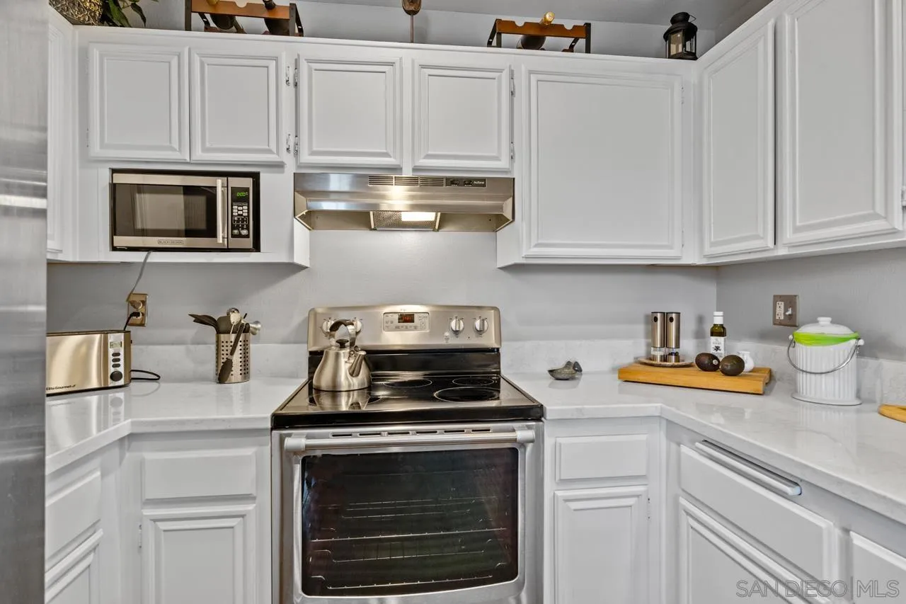 Photo #10: 260009369 Listing: Photo #10