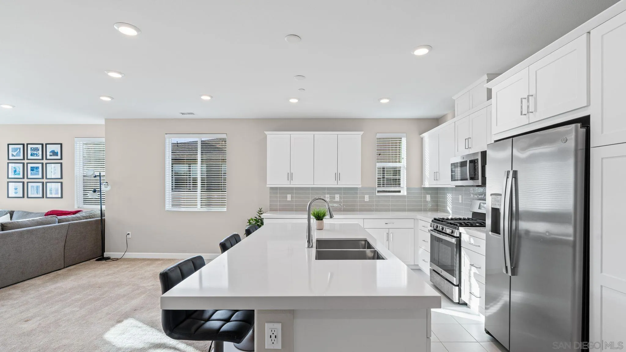 10656 Anima, San Diego, CA, 92126