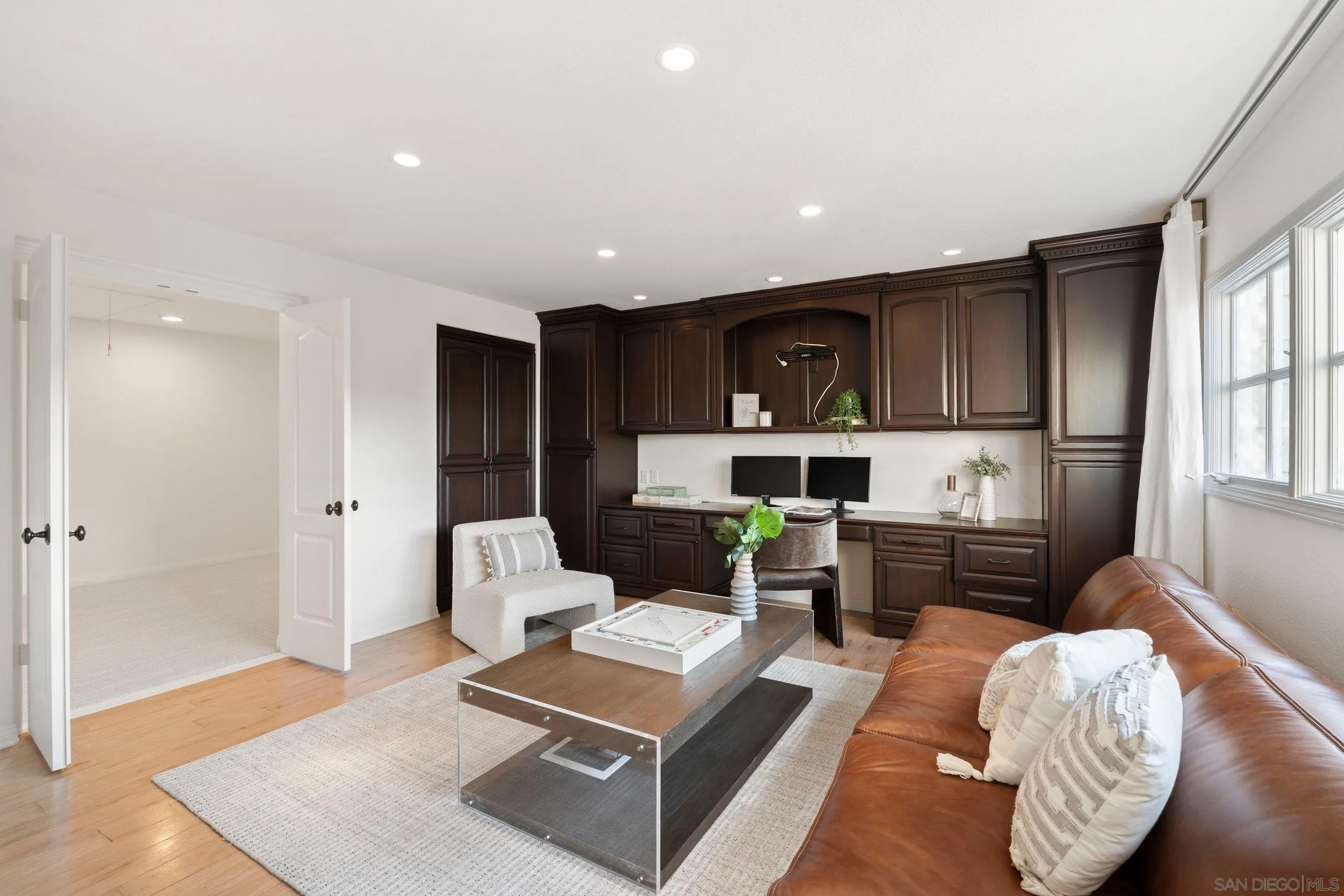 https://cdn.realtyfeed.com/cdn/127/260009374/27d258bab94263880766afb922f0bcfc.webp