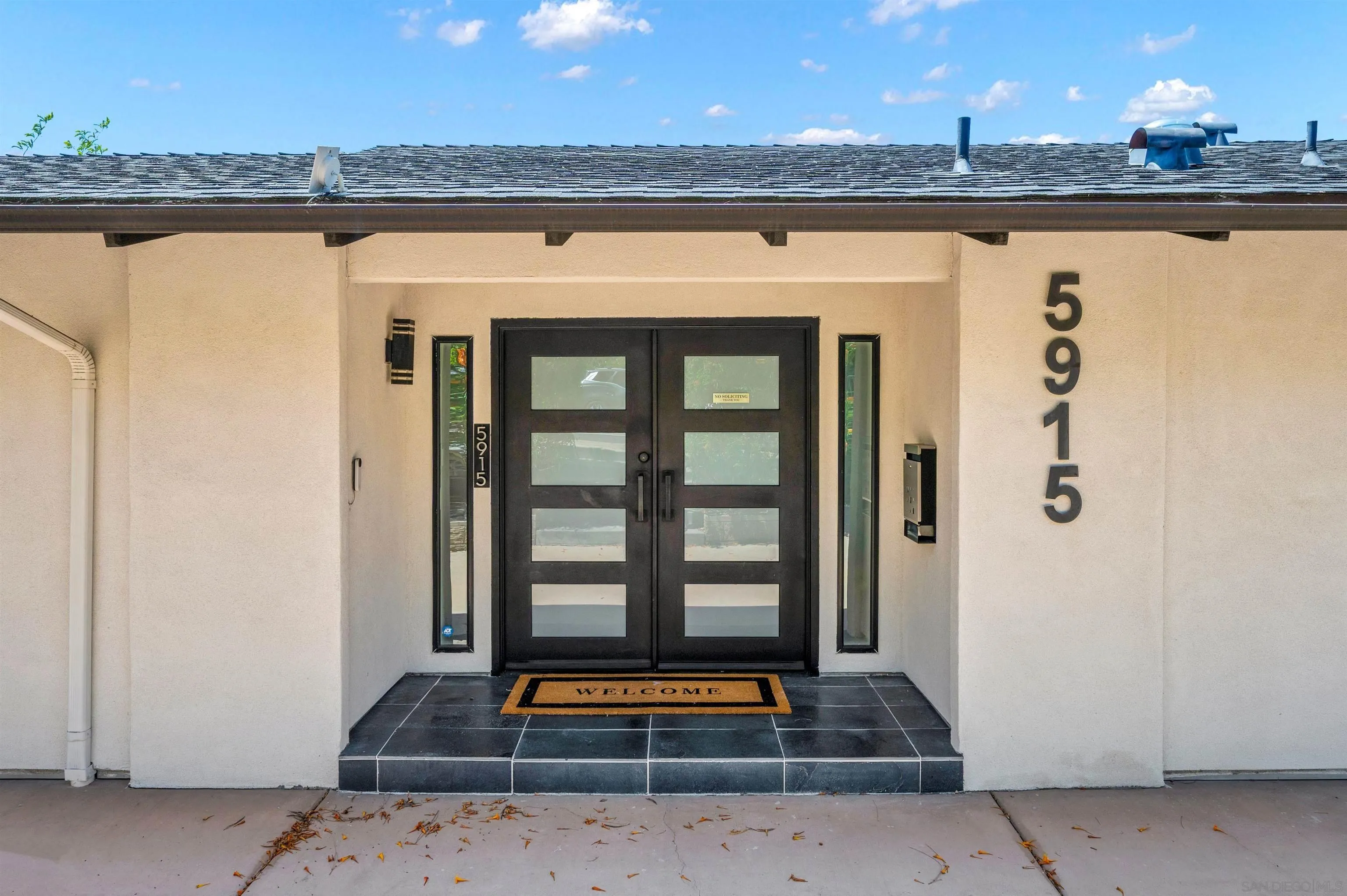 https://cdn.realtyfeed.com/cdn/127/260009378/c5240db0cca9372565b531632b6ef958.webp