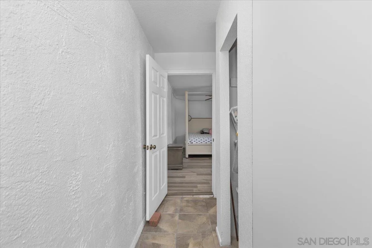 https://cdn.realtyfeed.com/cdn/127/260009384/1c39341e6a8e051128b52801499b38d5.webp