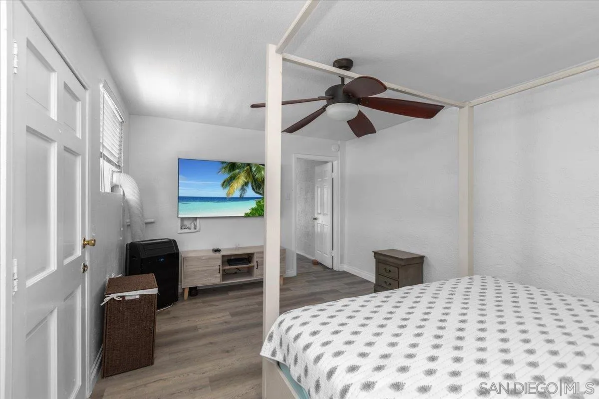 https://cdn.realtyfeed.com/cdn/127/260009384/a8e49bae0c80e0ab00d388dbb214b3c6.webp