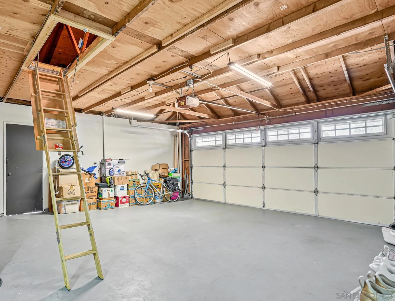 https://cdn.realtyfeed.com/cdn/127/260009391/bd95334f18684ff4b31d026748605146.webp