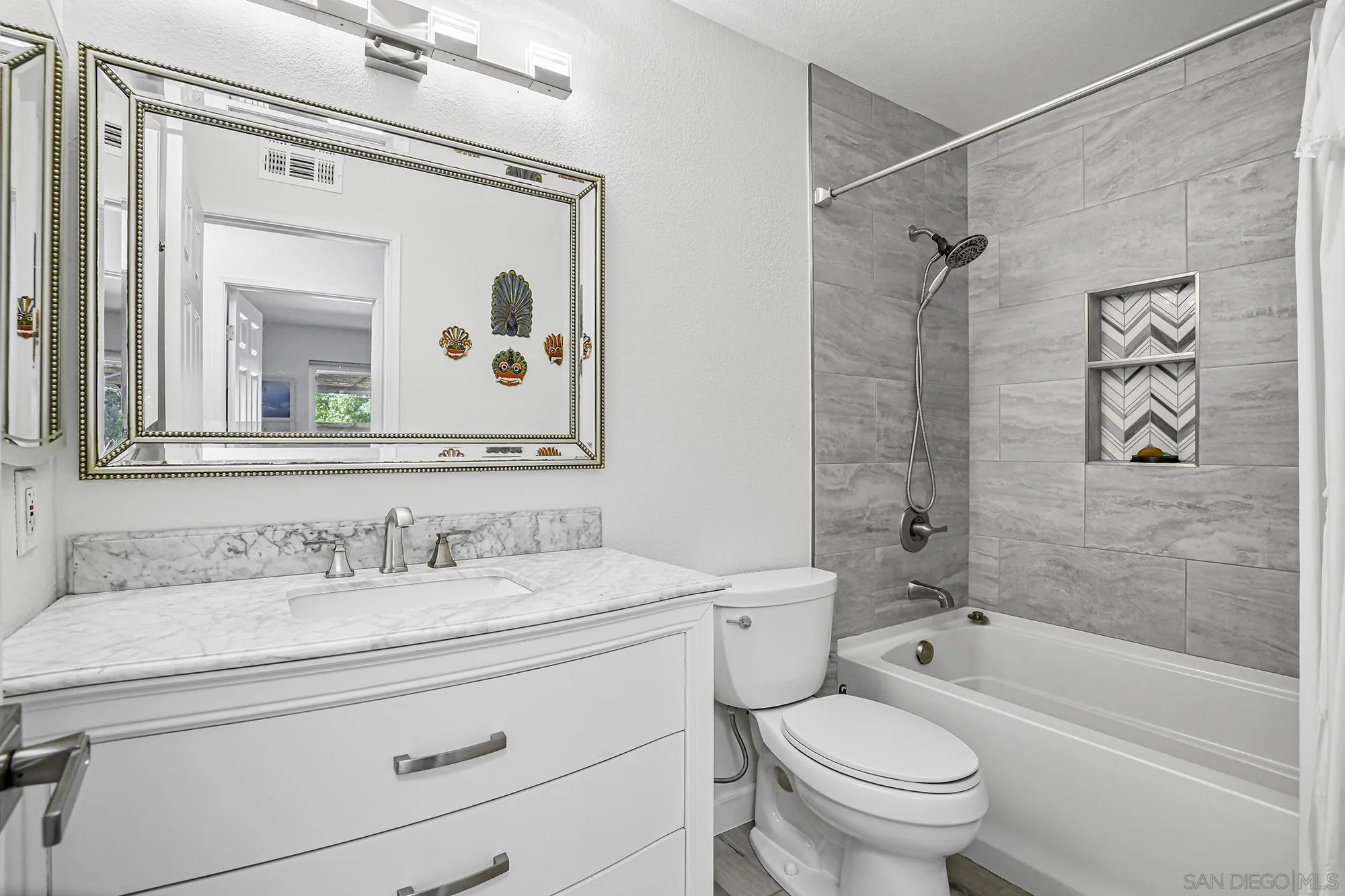https://cdn.realtyfeed.com/cdn/127/260009391/e2a632d3a07872b6e278632d05f311fd.webp