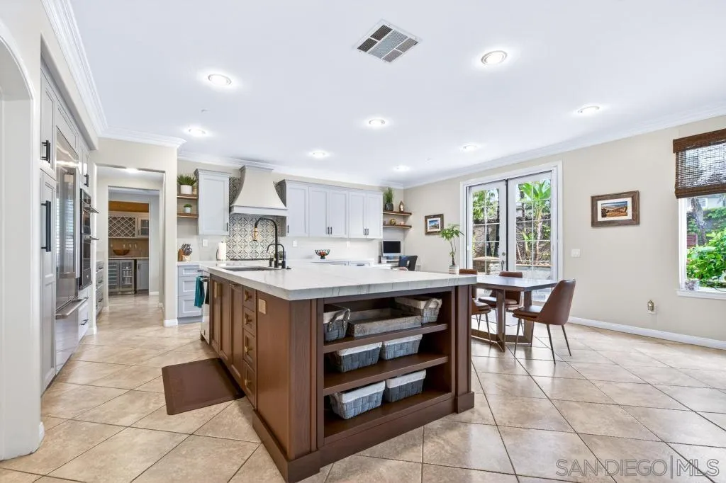 https://cdn.realtyfeed.com/cdn/127/260009393/0da2ee83ed07bd338f00029924365910.webp