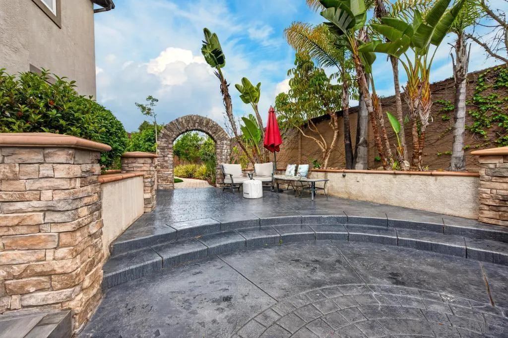 https://cdn.realtyfeed.com/cdn/127/260009393/73893d0f3d61fa9050c421b094a17529.webp